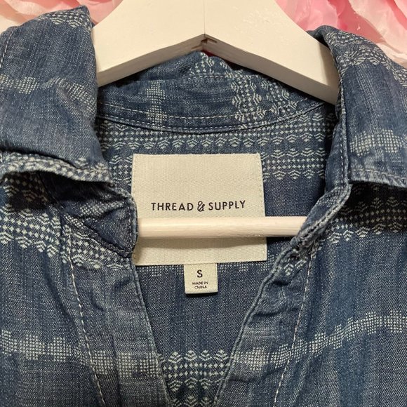 Thread & Supply Patterned Denim Button Up Sz S - Picture 2 of 5
